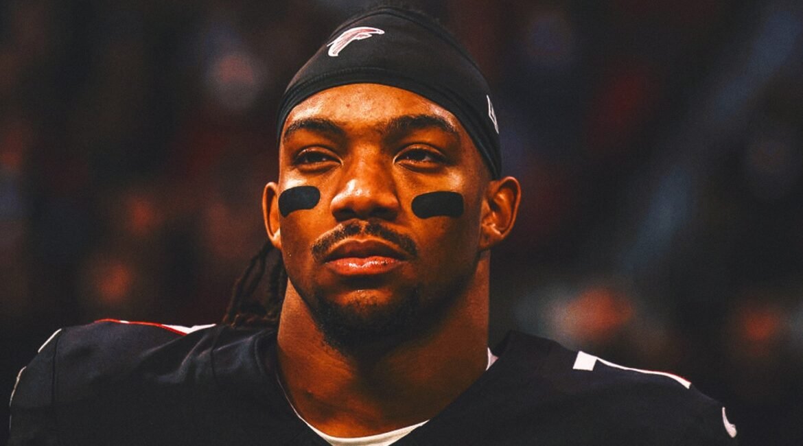 bijan robinson 16x9 1