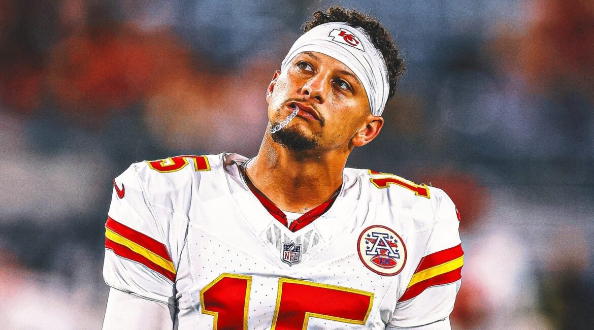 'We Gave This Game Away:' Chiefs Frustrated After Close Loss to Jaguars 3 mahomes1