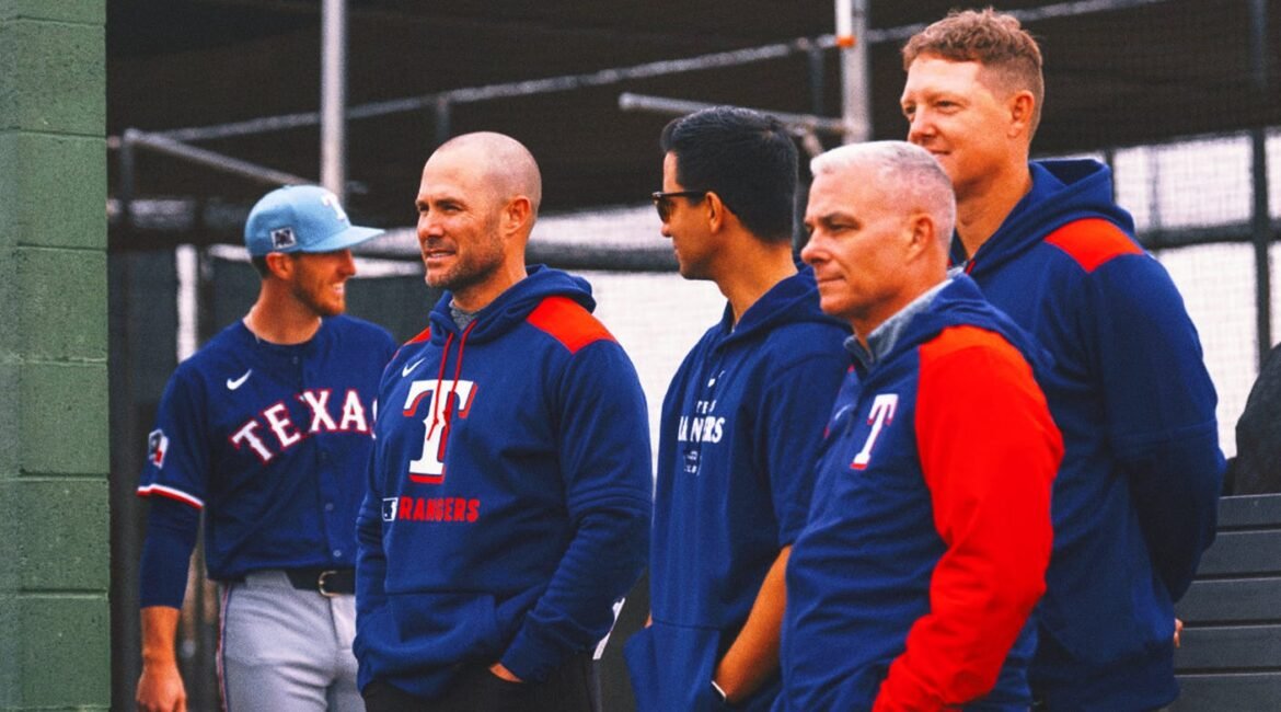 Texas Rangers Hire Skip Schumaker as Manager, Agree to 4-year Contract 2 skip schumacker horizontal