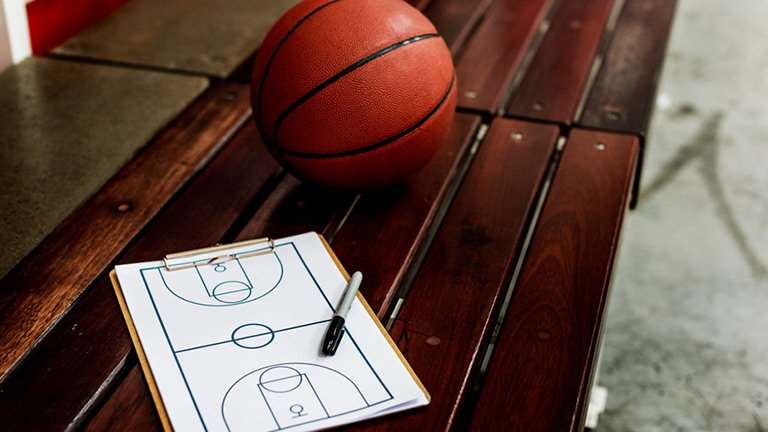 Building a Winning NBA Fantasy Team