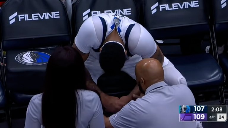 Anthony Davis Injury
