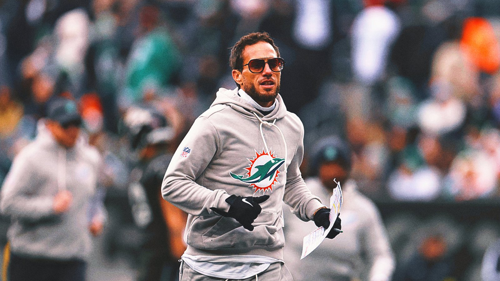 Chargers Expected To Hire Former Dolphins Head Coach Mike McDaniel