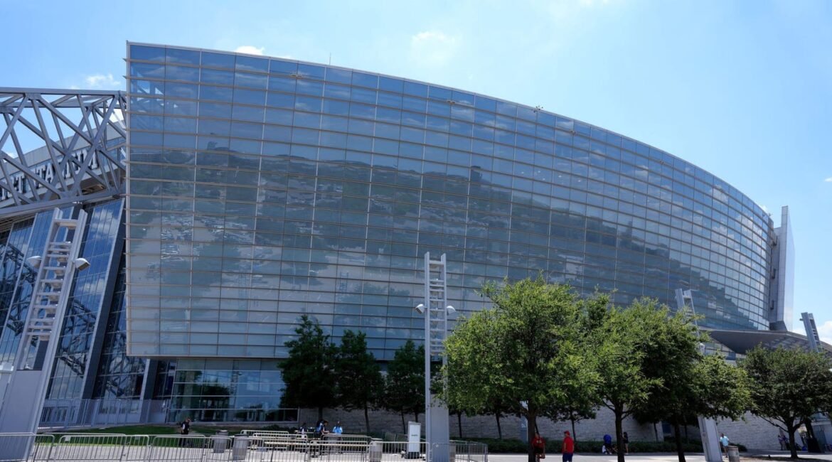 GettyImages 2158898250 scaled