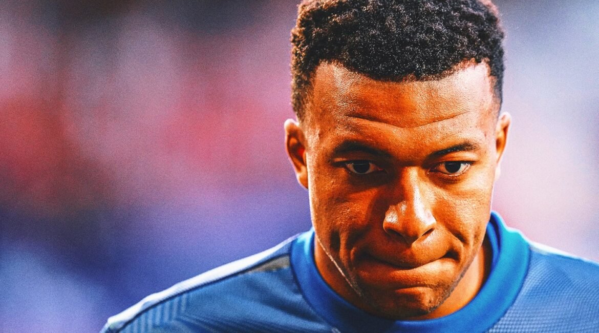 Knee Surgery For Mbappe? France Star Exploring Options To Keep World Cup Dream Alive 1 01991e55 mbappe1