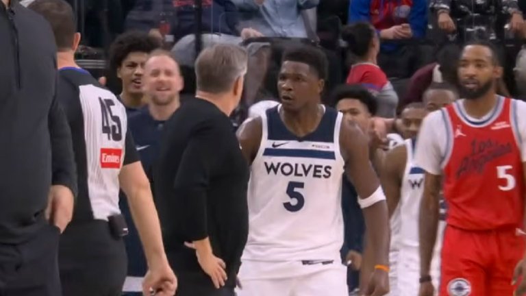 Anthony Edwards Chris Finch NBA