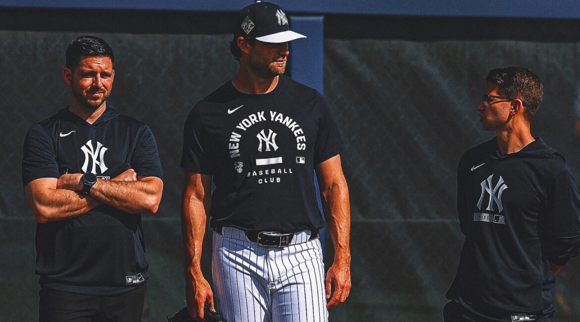 Yankees' Gerrit Cole Throws 96.9 mph in 1st Session vs. Hitters Since Tommy John Surgery 2 cole1