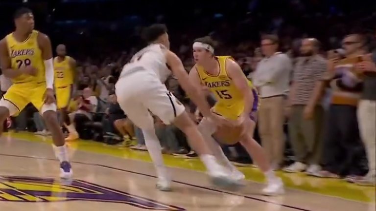 Lakers-Nuggets, NBA Admits Officiating Error: “Clean Steal on Austin Reaves” 1 Spencer Jones Austin Reaves