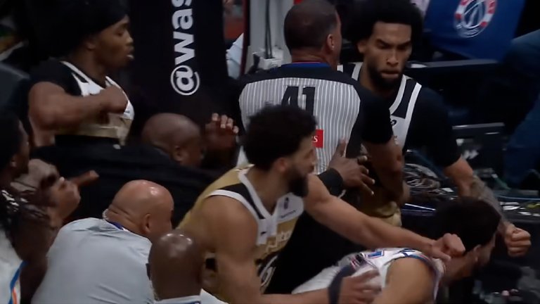 Thunder Wizards Four ejected