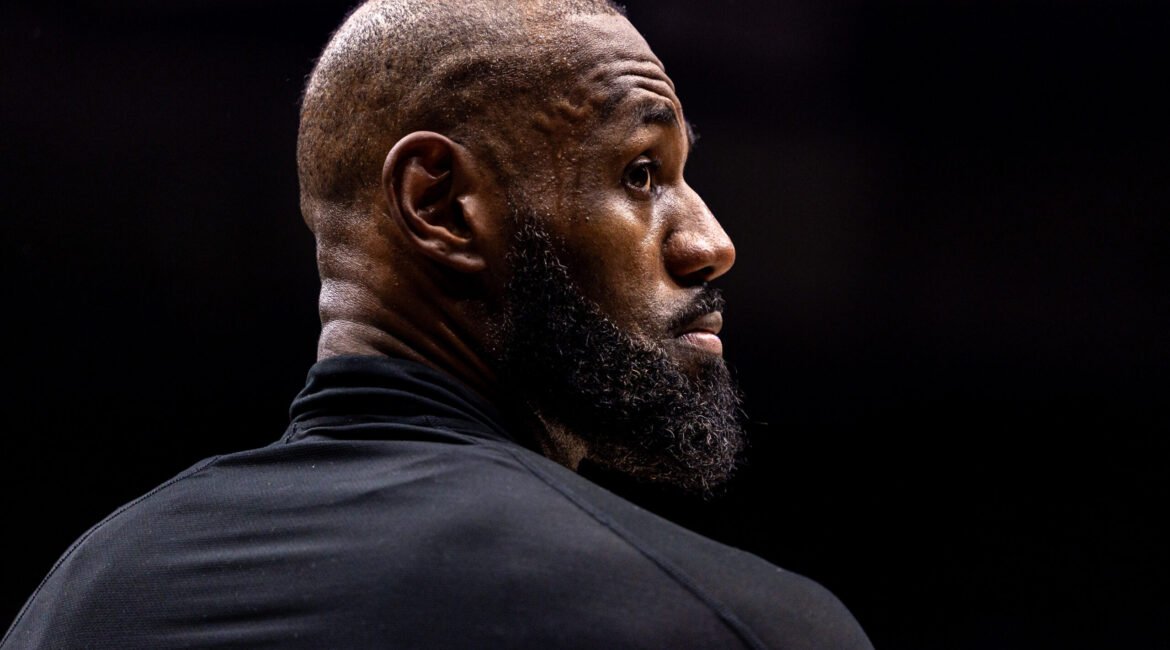 LeBron Backs Out of NBA Expansion: “Las Vegas? I’m Not Part of It” 1 USATSI 27948148 scaled