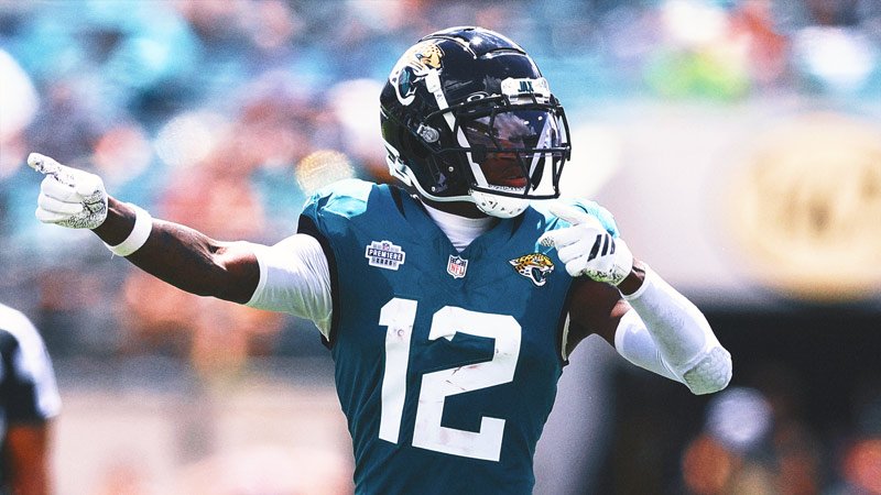 Jaguars Reportedly Making Two Way Star Travis Hunter Full Time Cornerback