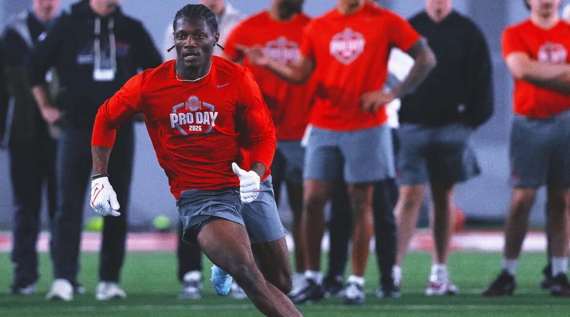 carnell tate horizontal odds first wr drafted 2026