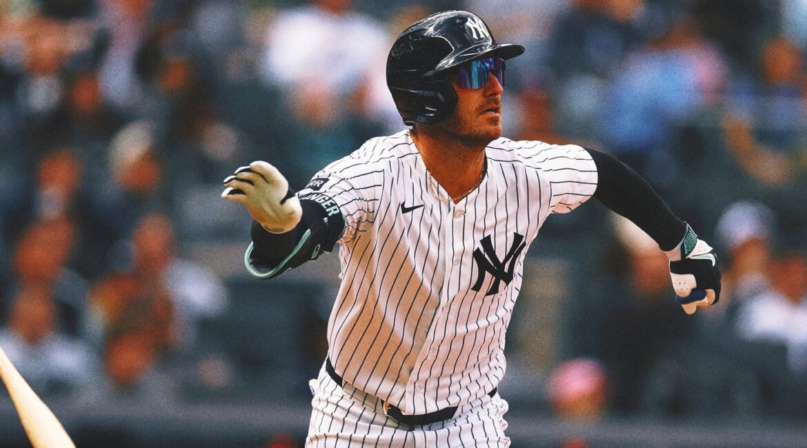 Cody Bellinger's 2 Homers, 4 RBIs Power Yankees to 12th Win in 14 Games 2 bellinger 2