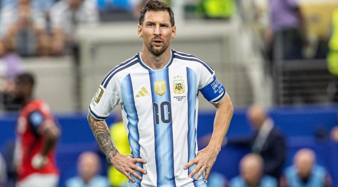 Is Lionel Messi Playing Today? Argentina Star Won't Start In World Cup Showdown vs. Jordan 2 2a949c19 messi1