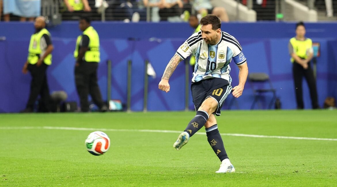 What Is A Penalty Shootout At The World Cup? Rules Explained, How It Works 2 c1fe6a46 messi1