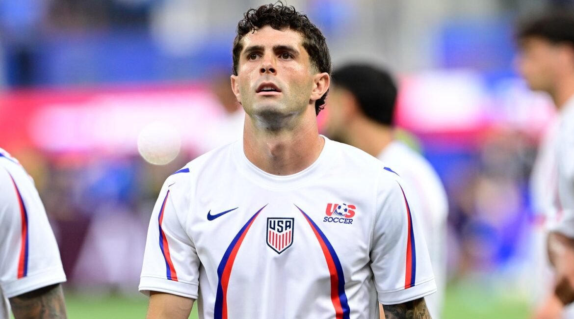 USMNT's Major Lineup Changes: Pulisic On Bench; Turner Starts At GK 1 eb9f5ea2 pulisic1