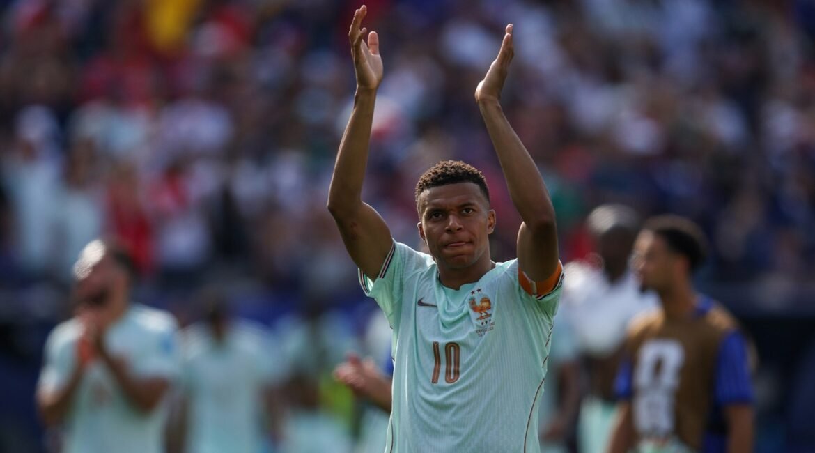 Is Kylian Mbappé Playing Today? France Star's Status vs. Sweden 3 mbappeh1