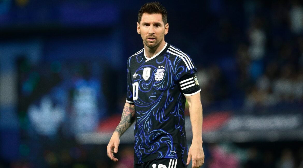 Lionel Messi Vows To Keep Playing 'Until I Can't Anymore' 1 messi1