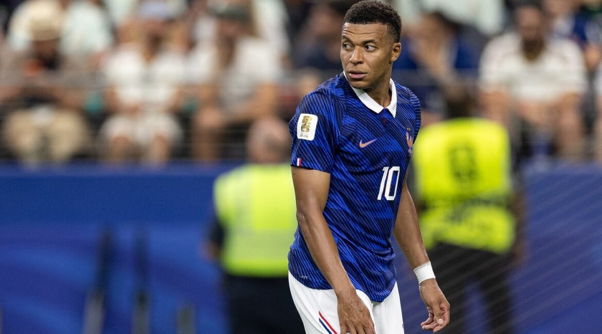 25fd3eca mbappe1