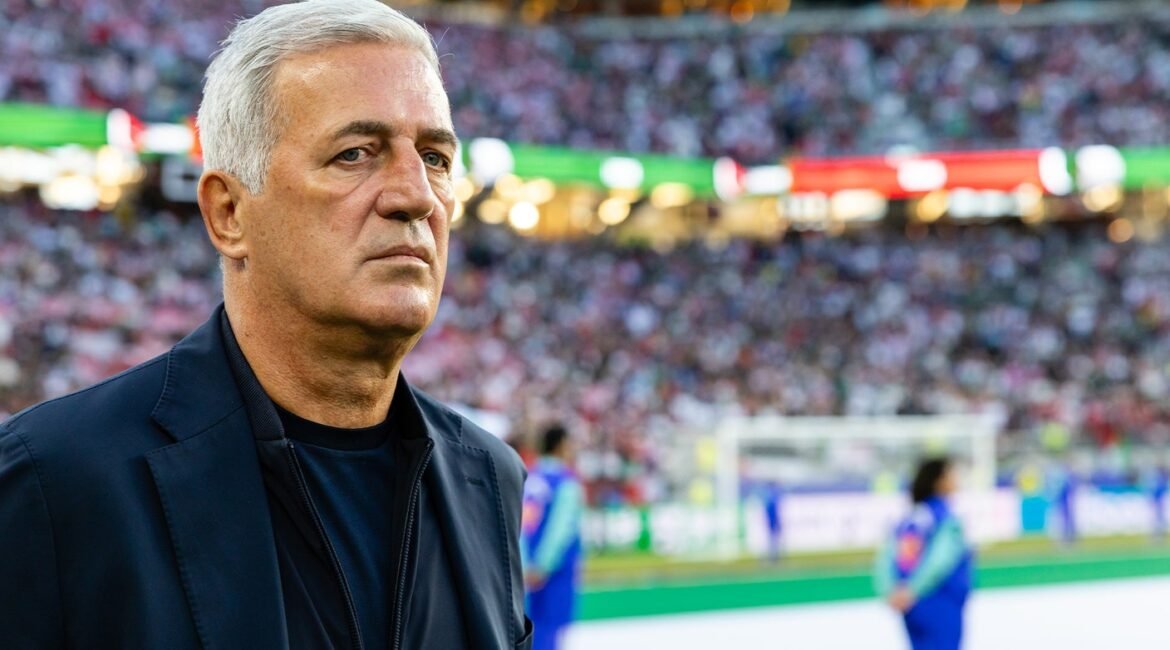Algeria Coach Going Against Former Team Switzerland In World Cup Knockout Round 2 algeriah1