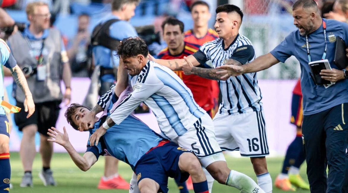 FIFA Investigates Post-Match Scuffle Between Argentina And Spain Players 2 argspain
