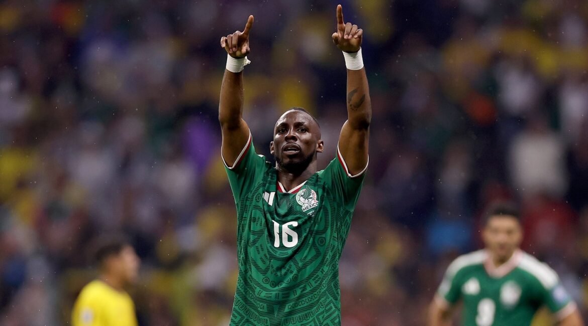 Top Mexico Goalscorers In World Cup History: Julián Quiñones Breaks Into Top-Five 1 cf549035 mexico1