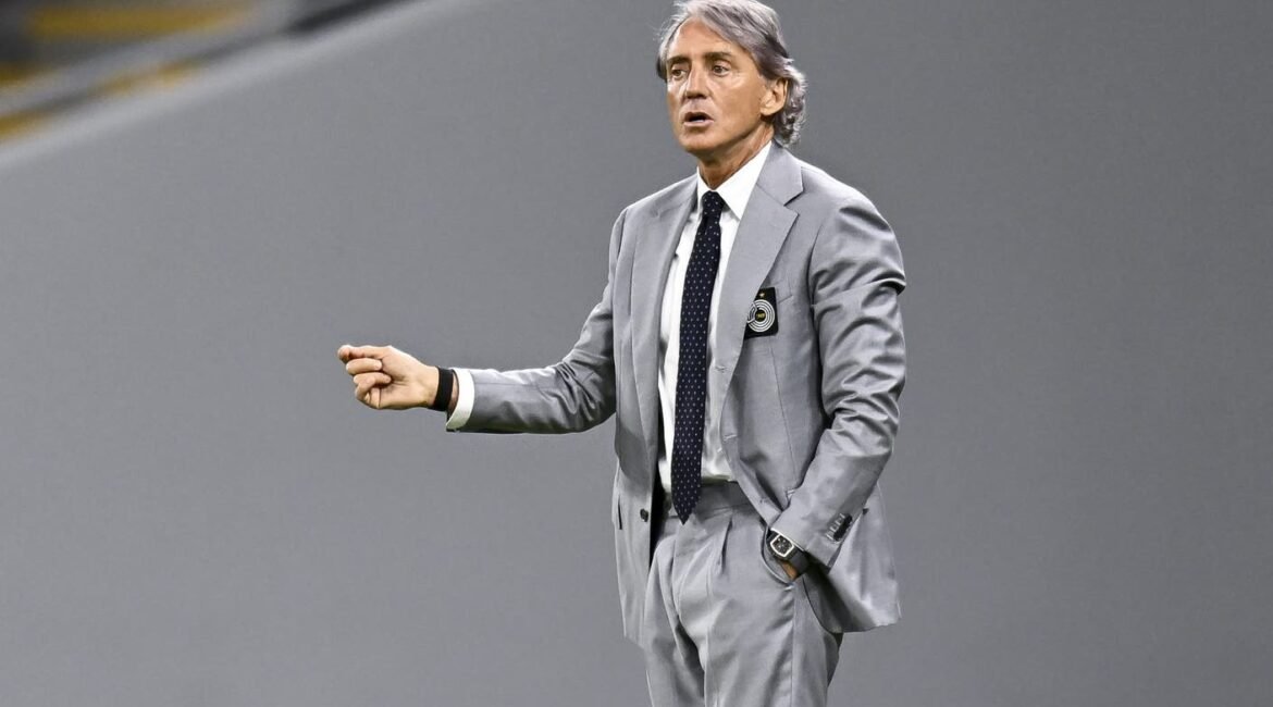 Roberto Mancini Returns To Be Italy Manager: He's Who 'Should Become New Coach' 2 mancini scaled