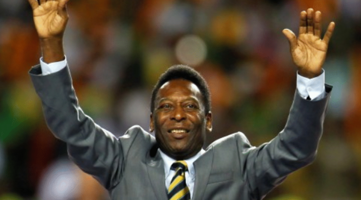 Pelé’s Historic 1958 World Cup Jersey Fetches $4.9 Million, Breaking Memorabilia Records 2 pele