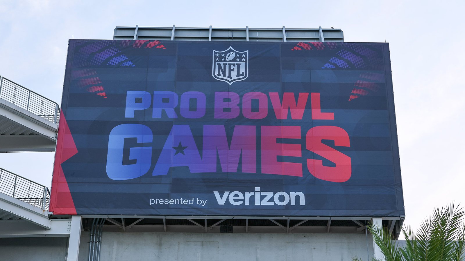 NFL Eliminates Pro Bowl Game, Reportedly Will Keep Player Honors 3 NFL Eliminates Pro Bowl Game Reportedly Will Keep Player Honors