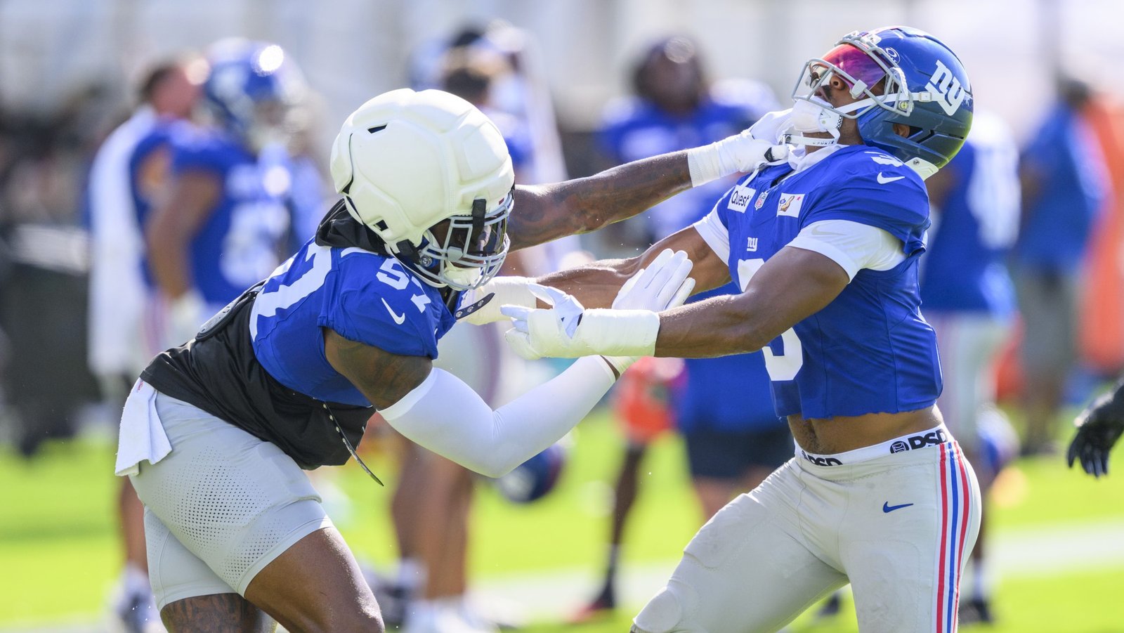 Tempers Flare In Joint Practice As Giants Pass Rush Overpowers Dolphins 3 Tempers Flare In Joint Practice As Giants Pass Rush Overpowers