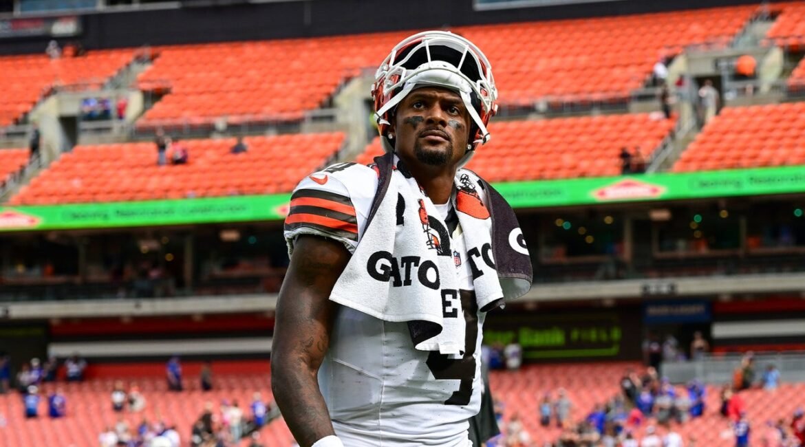 Browns' Deshaun Watson Reacts To Boos After Preseason Showing 2 deshaun