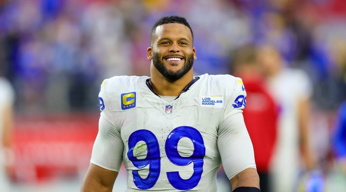 Aaron Donald Takes Big Step Towards Potential Comeback with Rams 2 donaldd