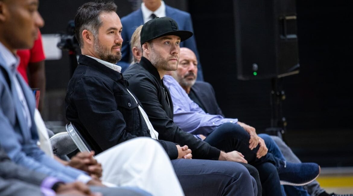 Former Lakers Owners Joey and Jesse Buss Join Padres Ownership Group 2 gettyimages 1241157945 scaled e1787781064749