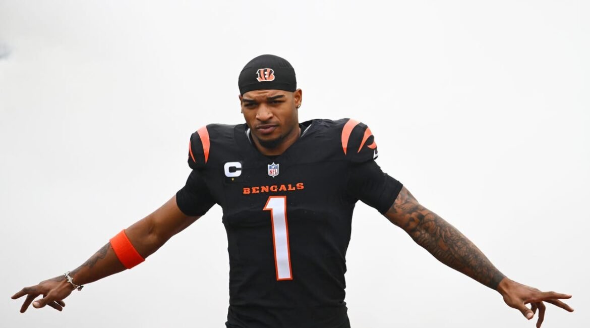 2026 NFL Odds: Which WRs Will Surpass 1,250 Receiving Yards? 2 gettyimages 2253833662 scaled