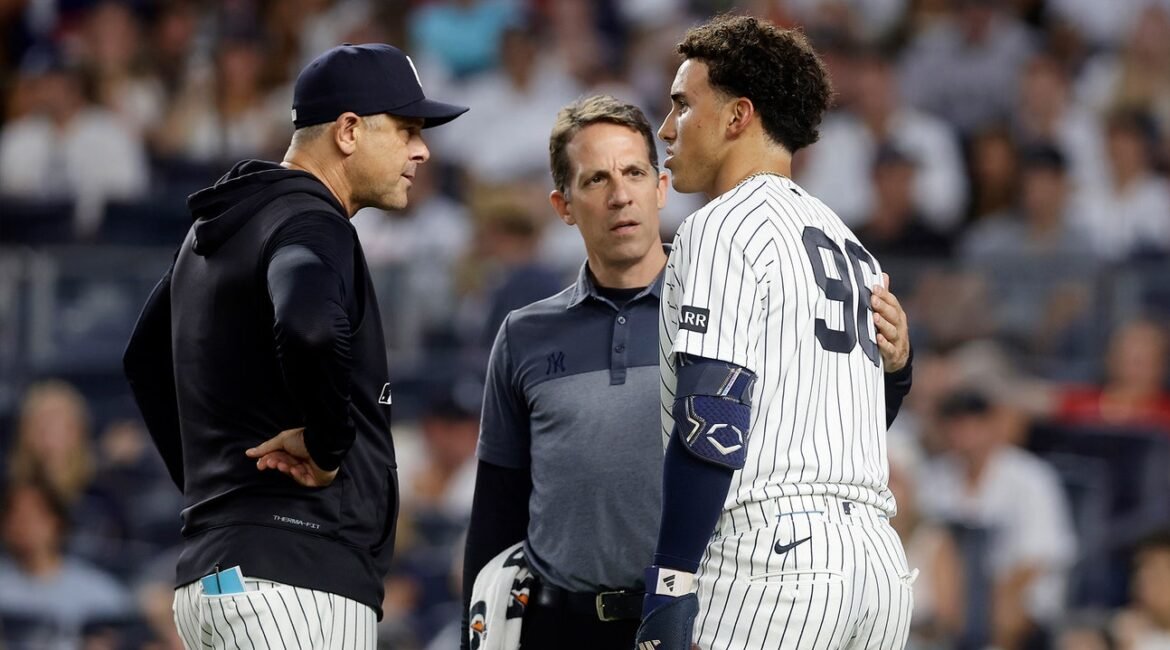 Yankees Rookie Shortstop George Lombard Jr. Injures Knee vs. Red Sox 2 lombard1