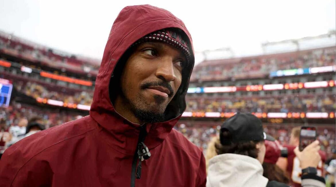 Commanders QB Jayden Daniels Reportedly Targets Fast Return From Elbow Injury 2 commanders