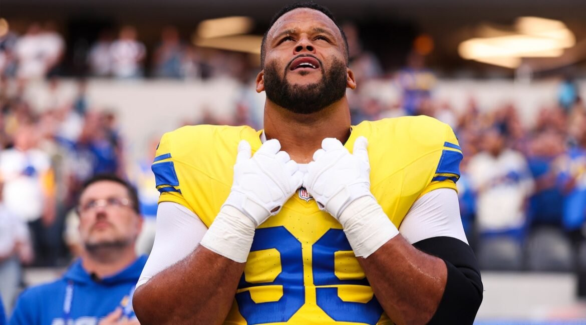 Aaron Donald Out, Puka Nacua Back, DeVonta Smith Status Unclear For Rams-Eagles 3 donaldh1