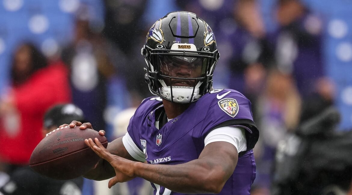 Ravens' Lamar Jackson Ruled Out For Week 5, Tyler Huntley Set To Start 2 jackson